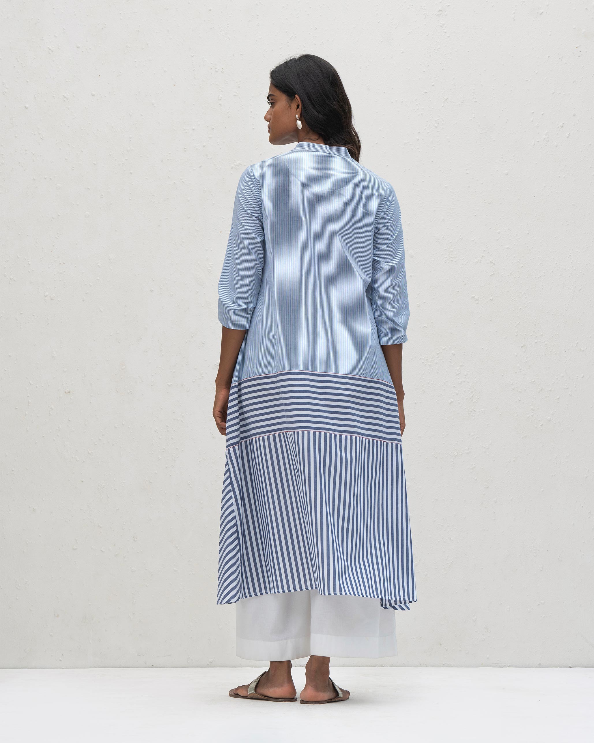 Serene Panel Kurta - Blue & White