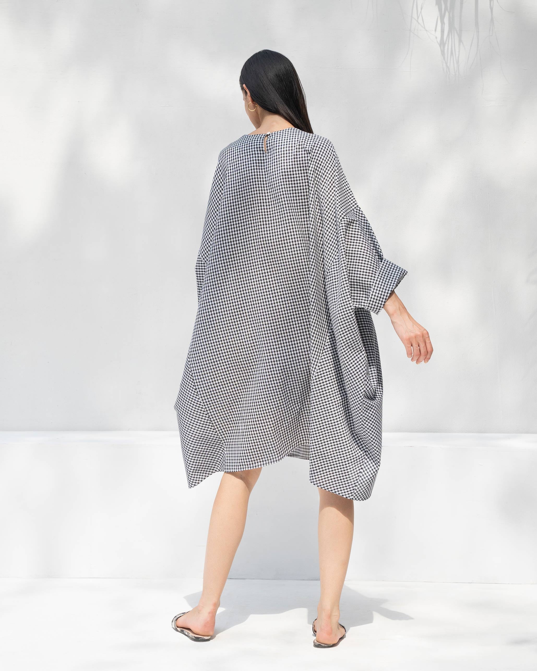 Serene Tunic - Black & White