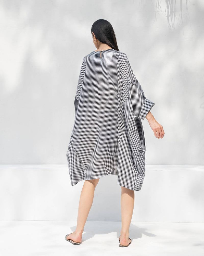 Serene Tunic - Black & White