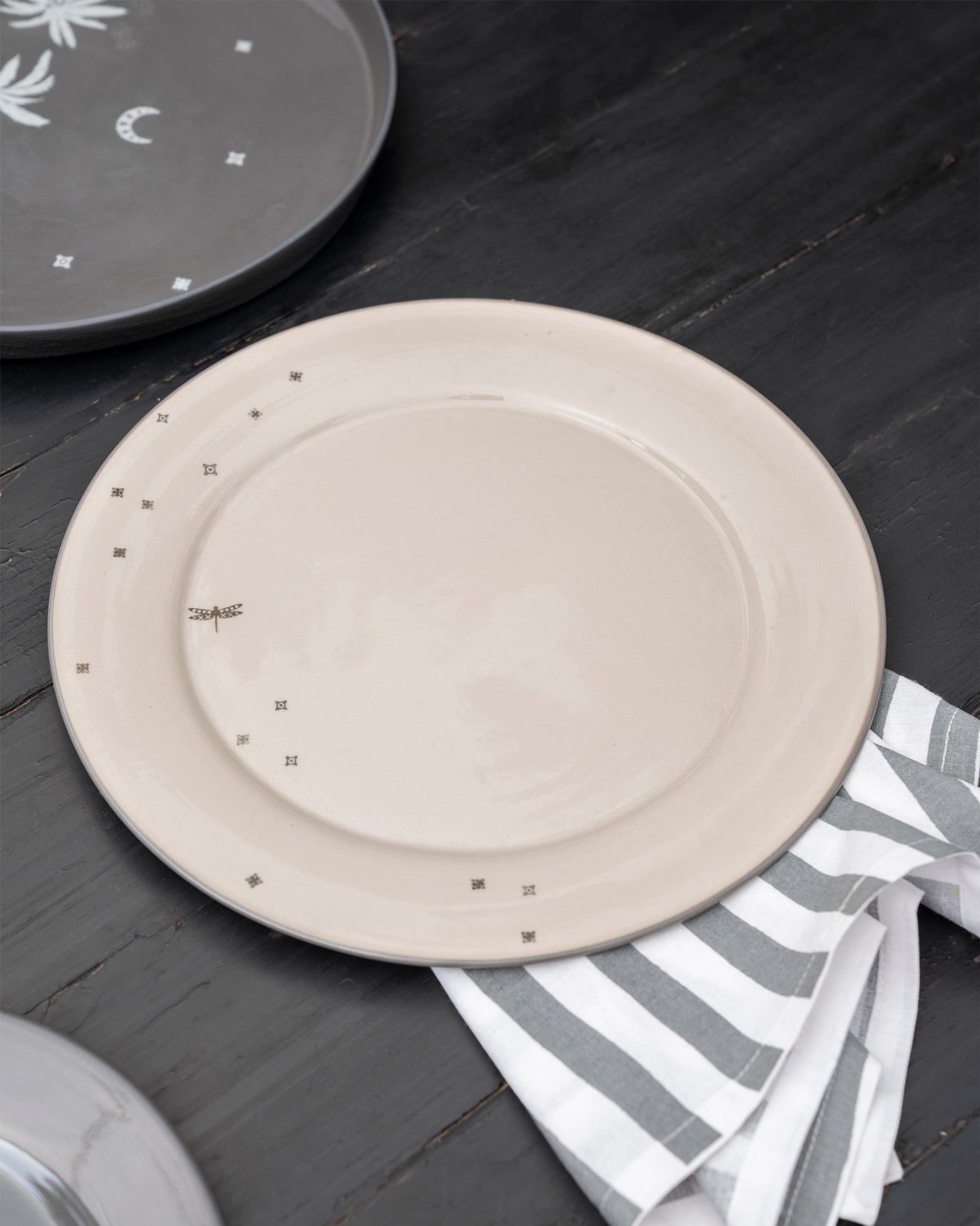Taramandal Dinner Plate