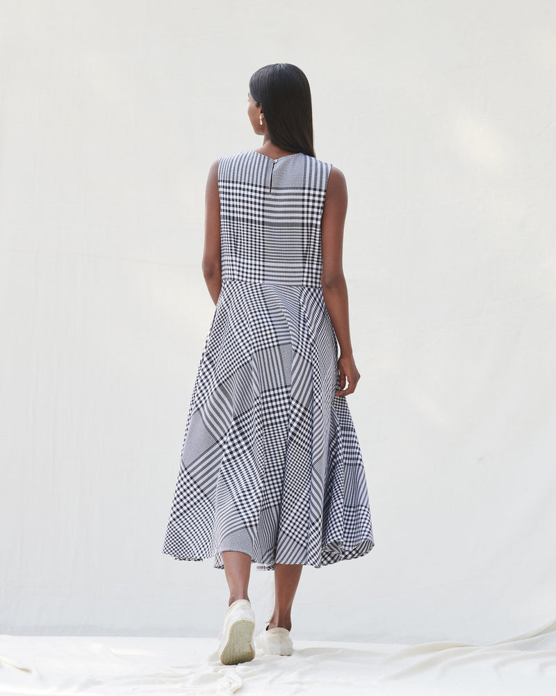 Yoroi Dress - Black & White