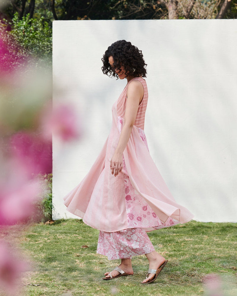 Sleeveless A-line Kurta - Pink
