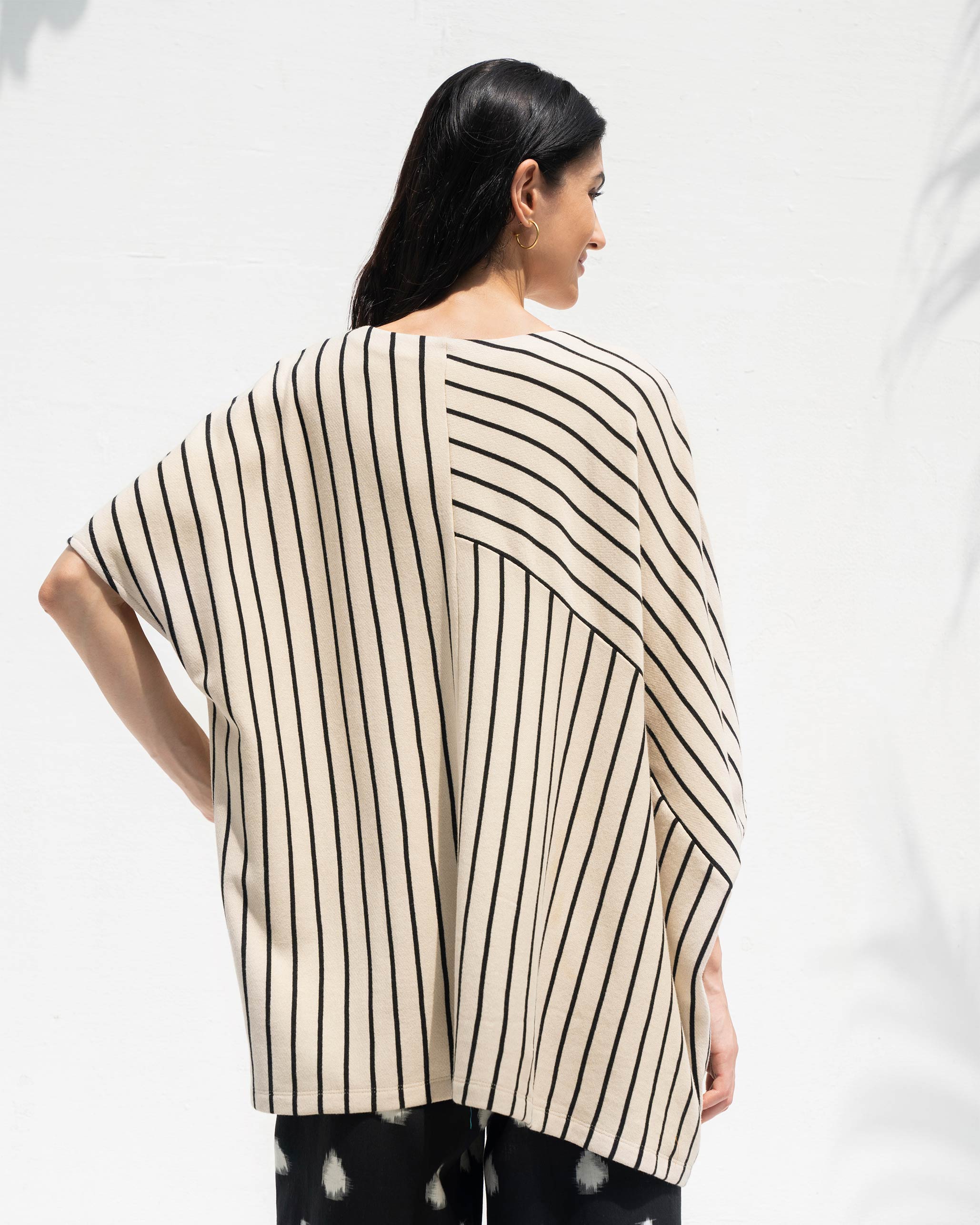 Serena Top - Beige & Black