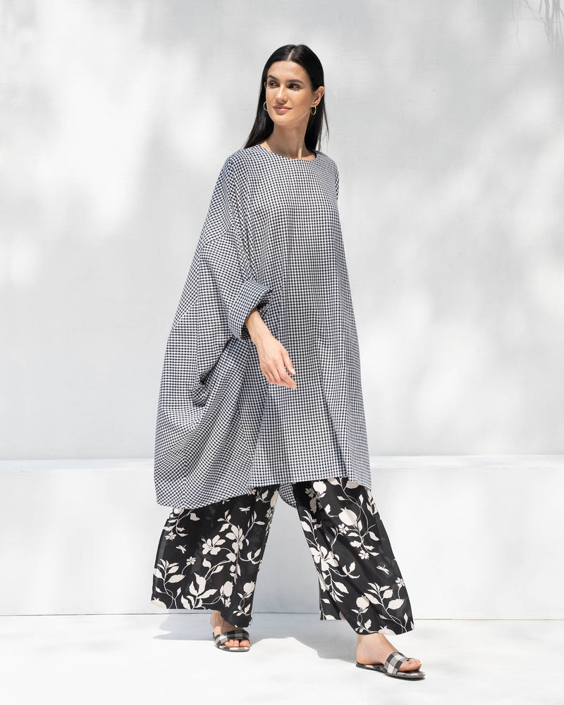 Serene Tunic - Black & White