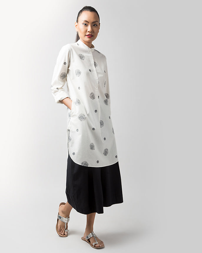 Classic Mid-Length Kurta - Ivory & Black