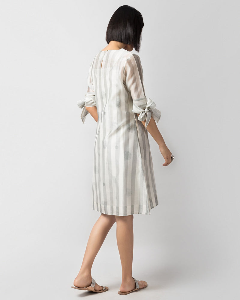 Catch Me If You Can Dress