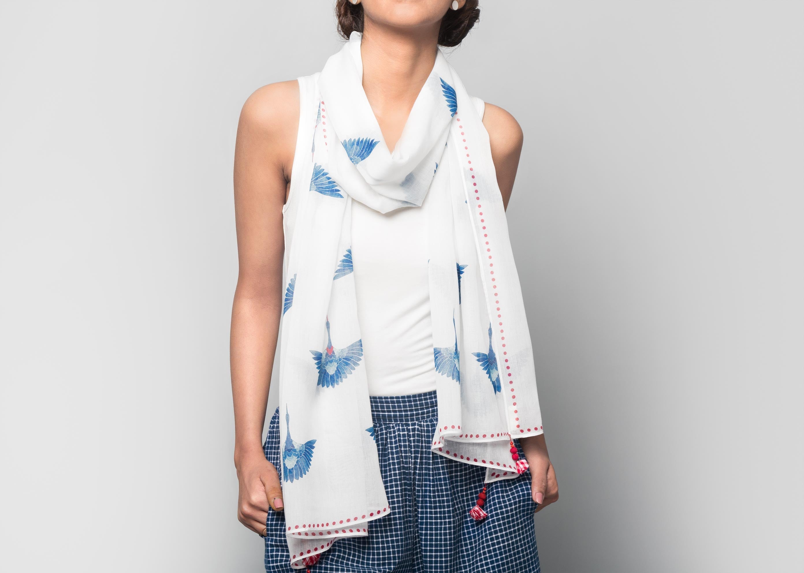 Free As a Bird Scarf - Ivory Base
