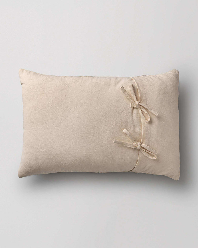 Nodoka Lumbar Pillow Cover