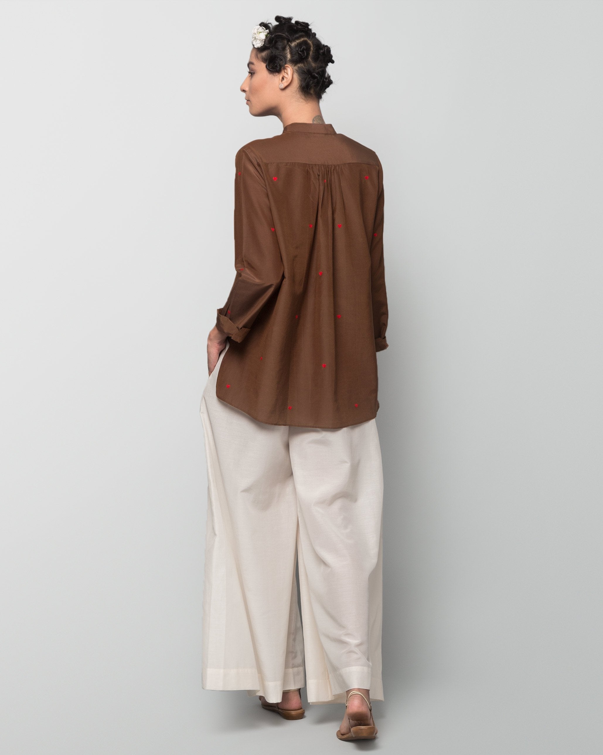 Mandarin Collar Heart Top - Brown