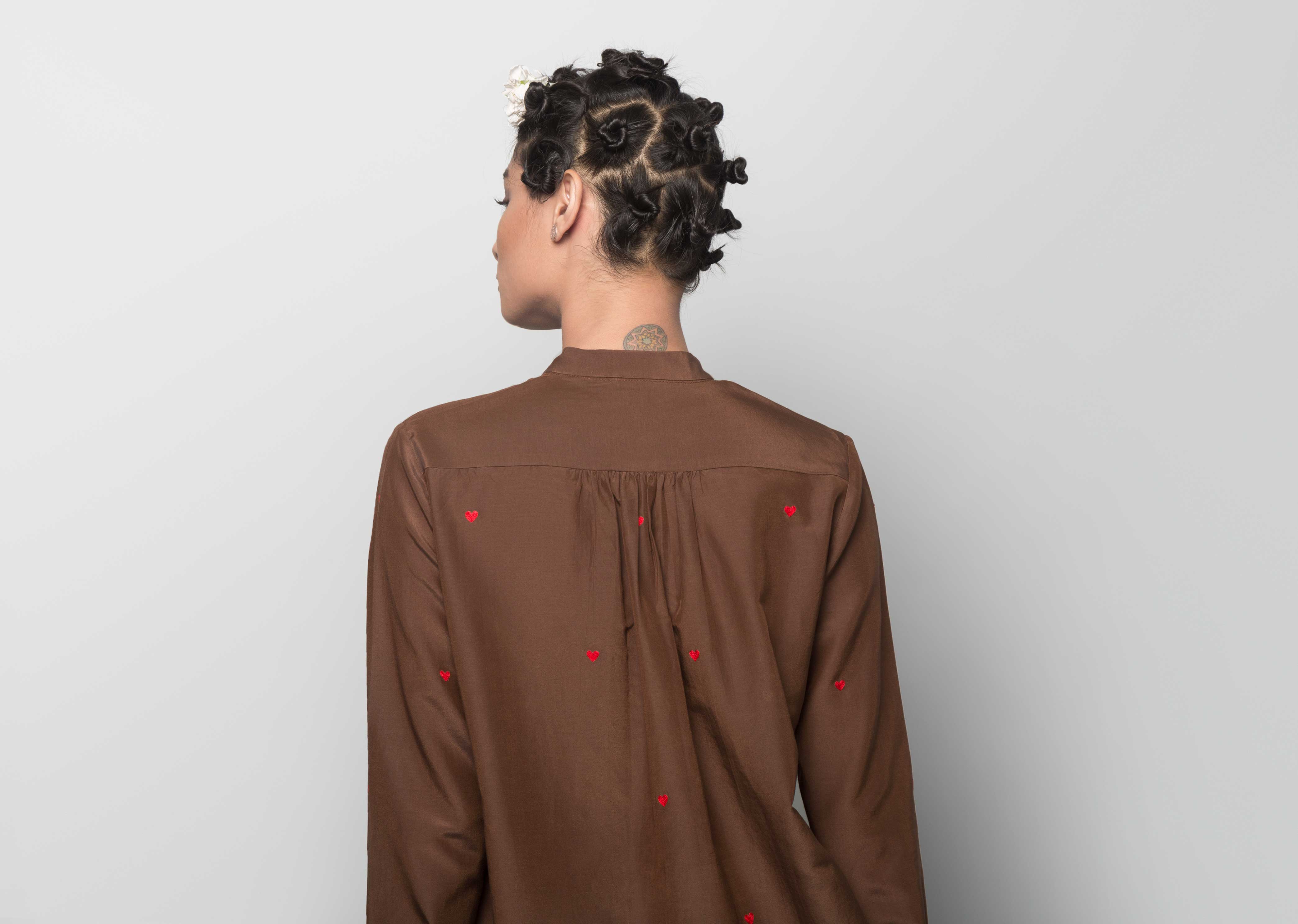 Mandarin Collar Heart Top - Brown