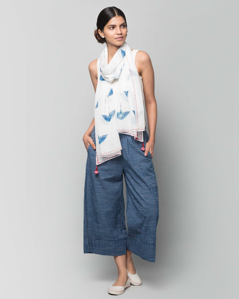 Free As a Bird Scarf - Ivory Base