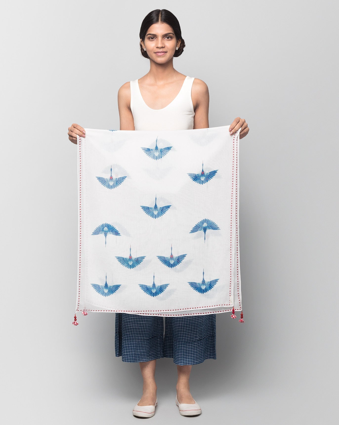 Free As a Bird Scarf - Ivory Base