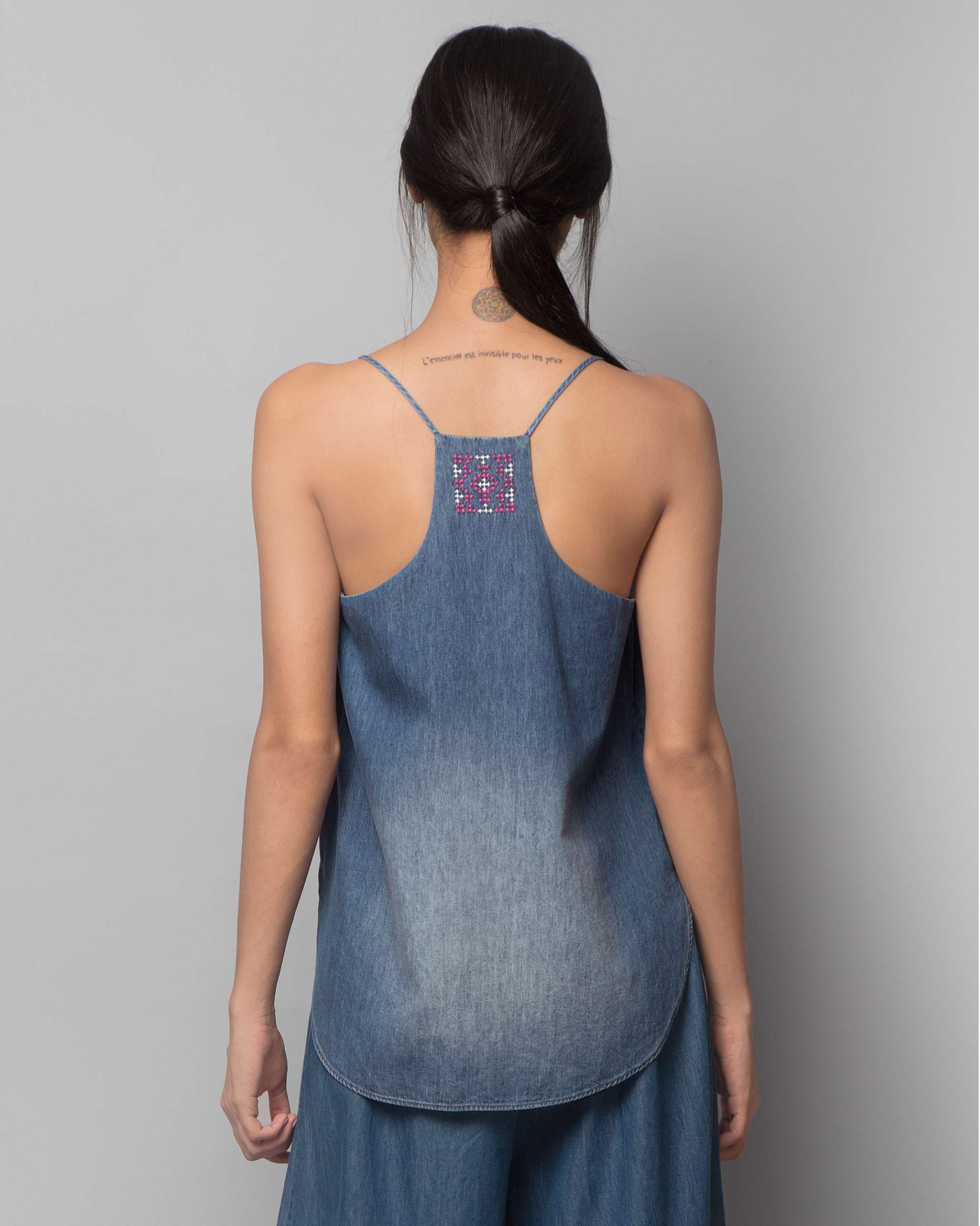 Naomi Camisole
