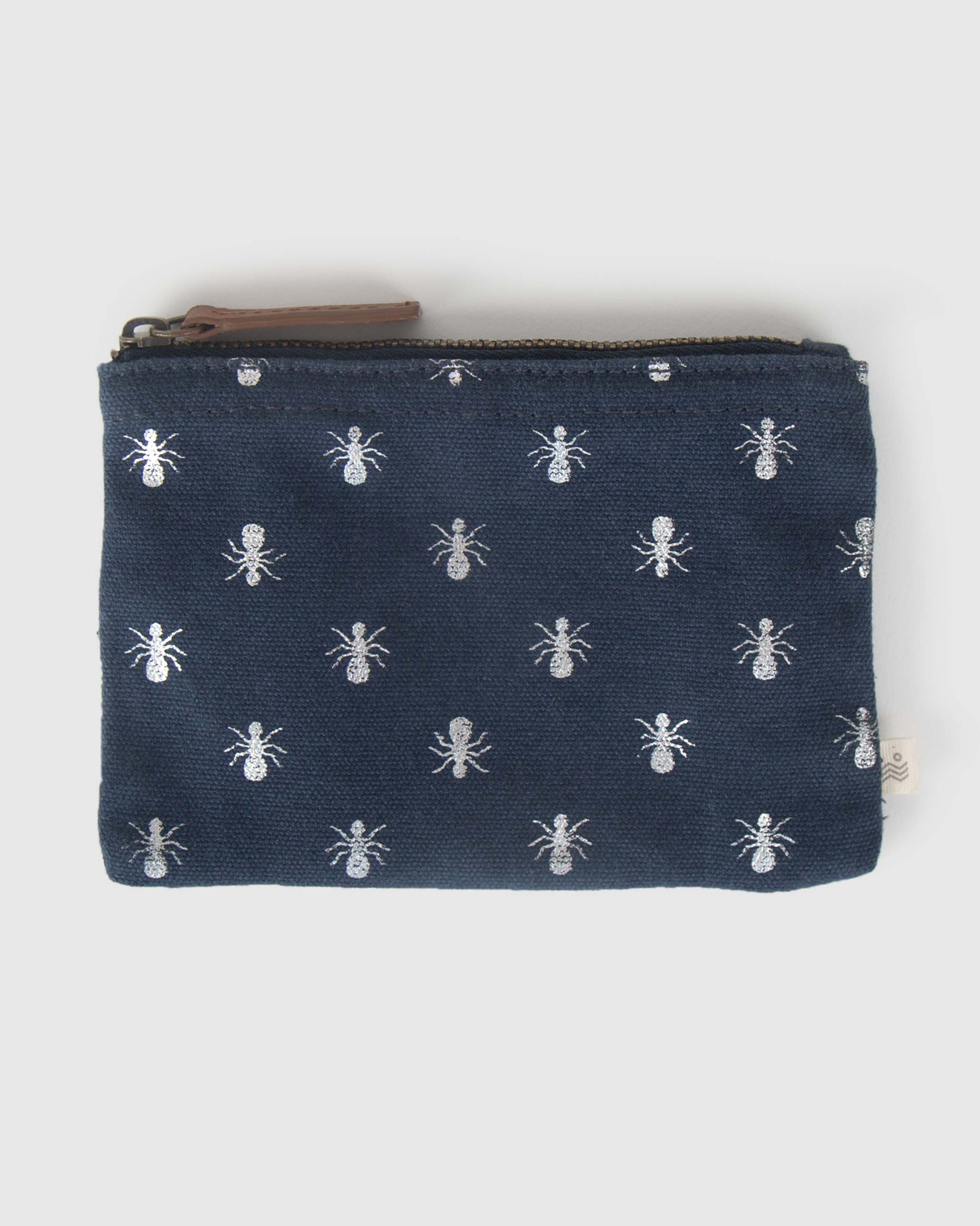 Fire Ant Pouch Small