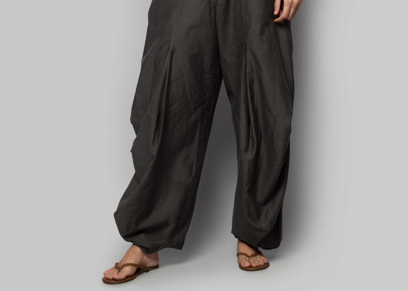 Iris Weekend Trousers - Charcoal