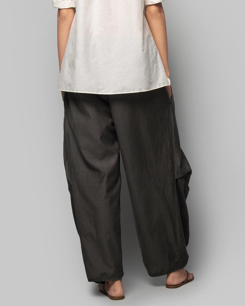 Iris Weekend Trousers - Charcoal