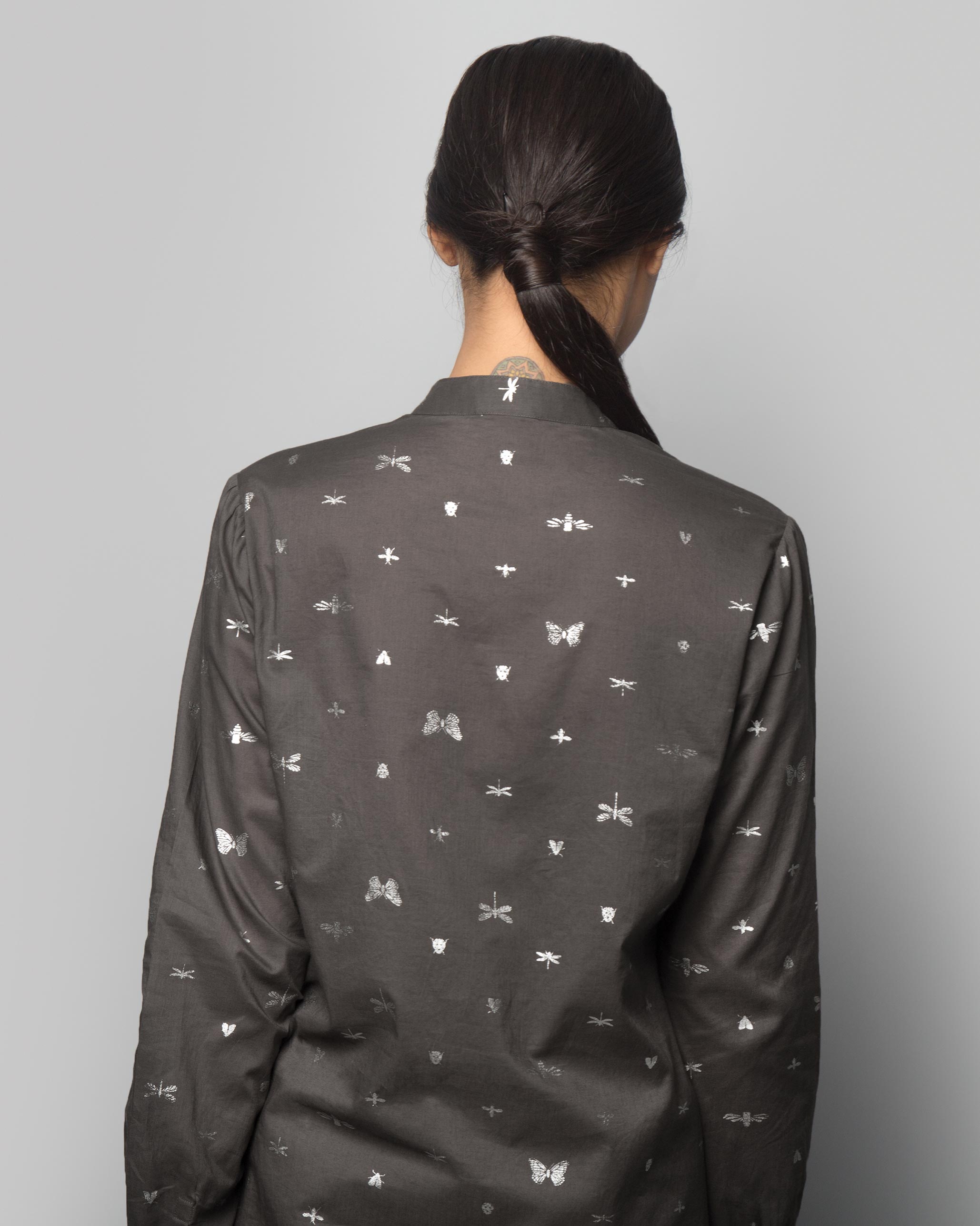 Outhouse Mid-length Kurta - Charcoal