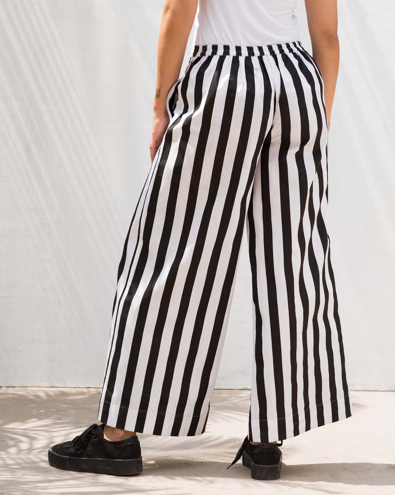 Basic Stripe Pjs