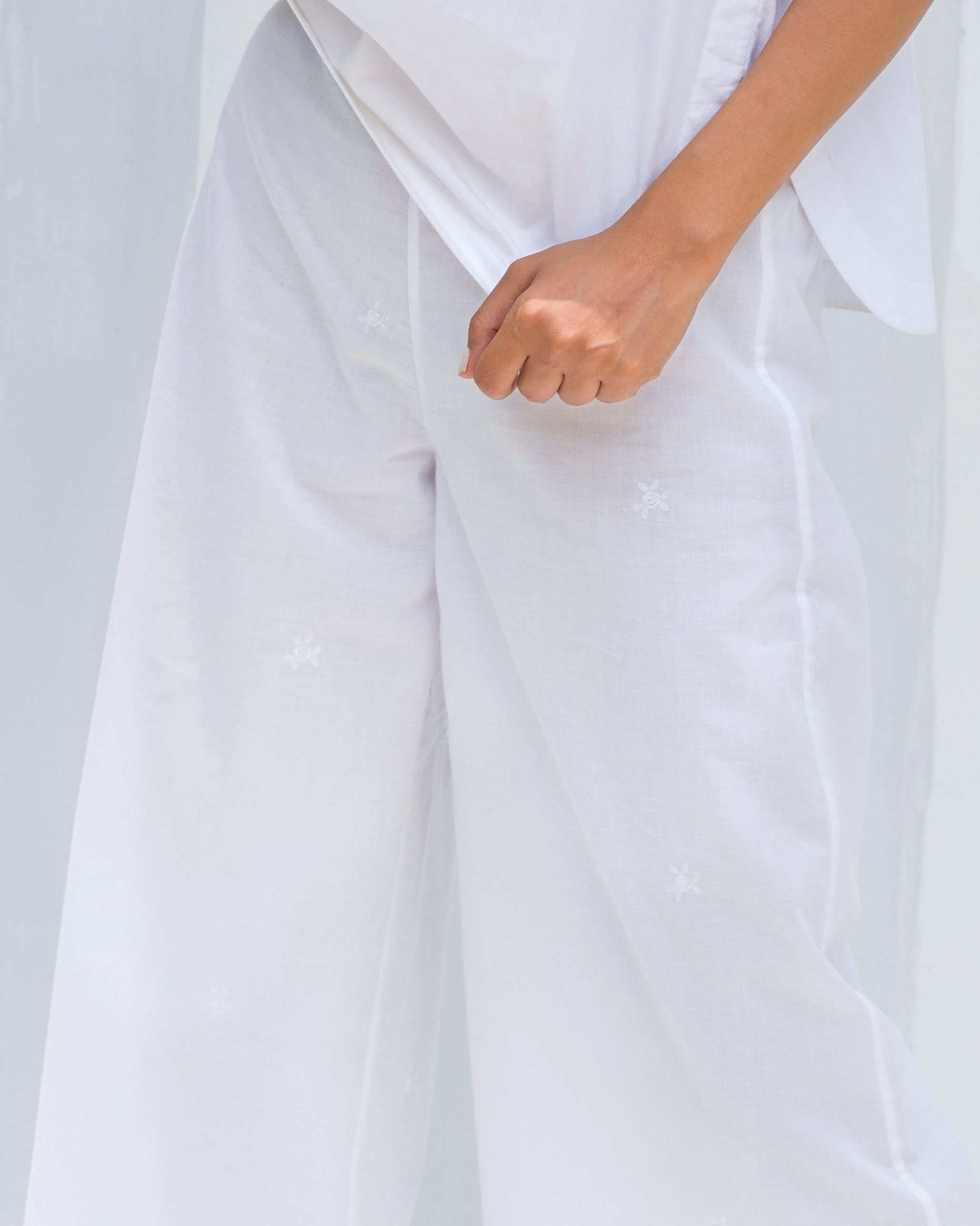 Basic Flower Pyjamas - White