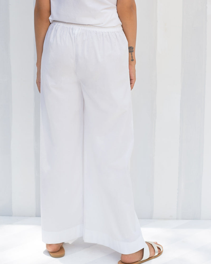 Basic Pyjamas - White