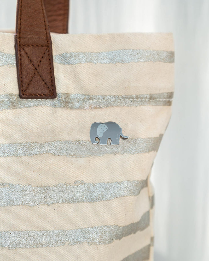 Ele Pin - Grey