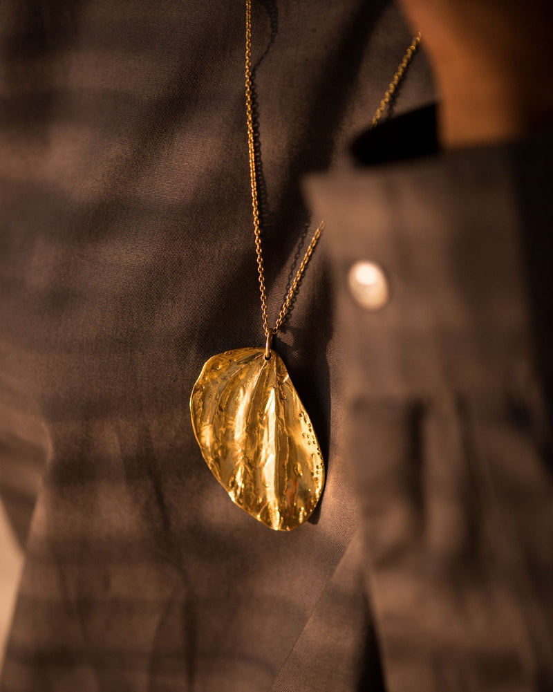 Leaf charm