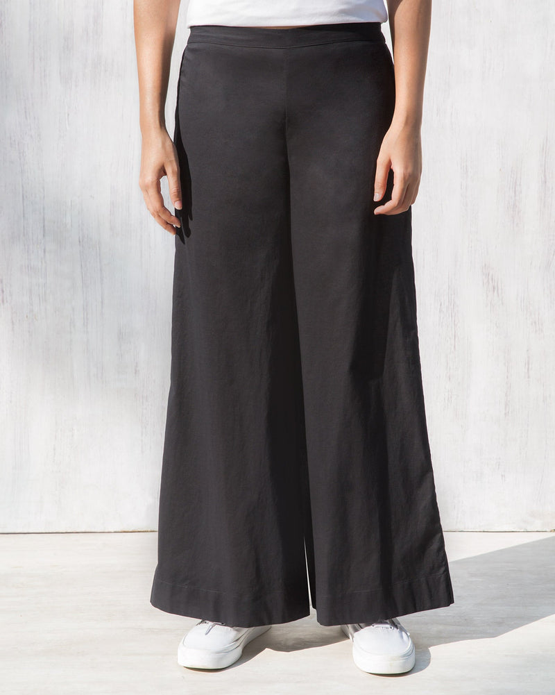 Basic Pyjamas - Black