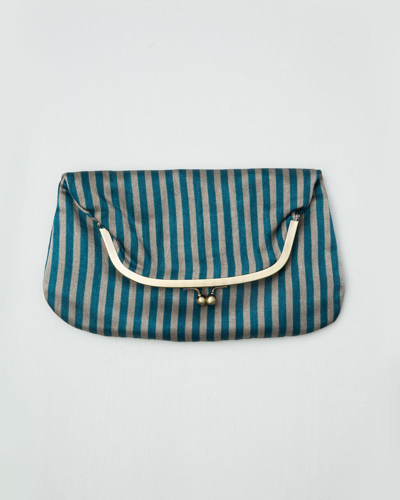 Isle Stripe Clutch