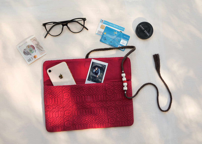 Jacquard Clutch