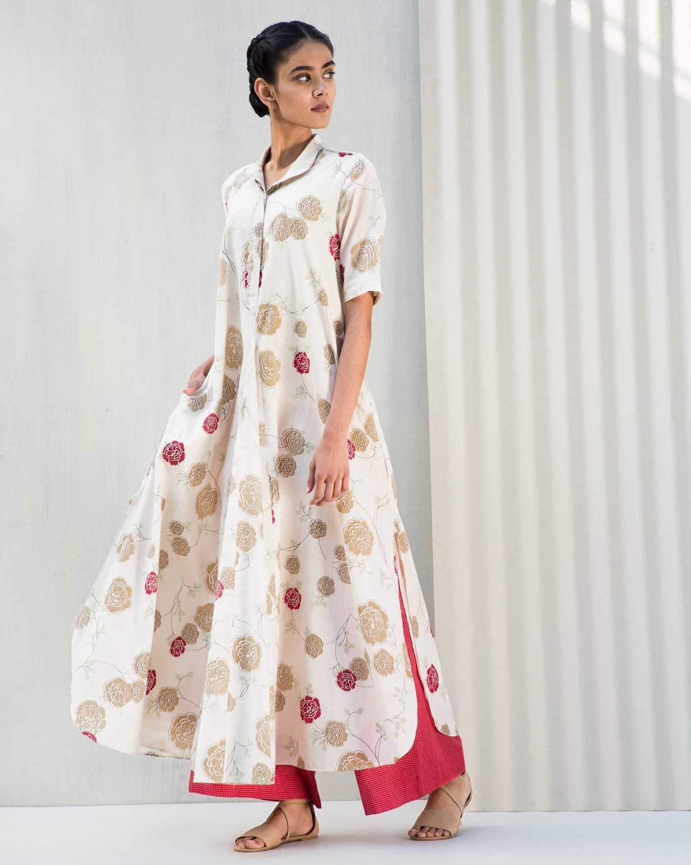 Gussette Slit Floral Kurta