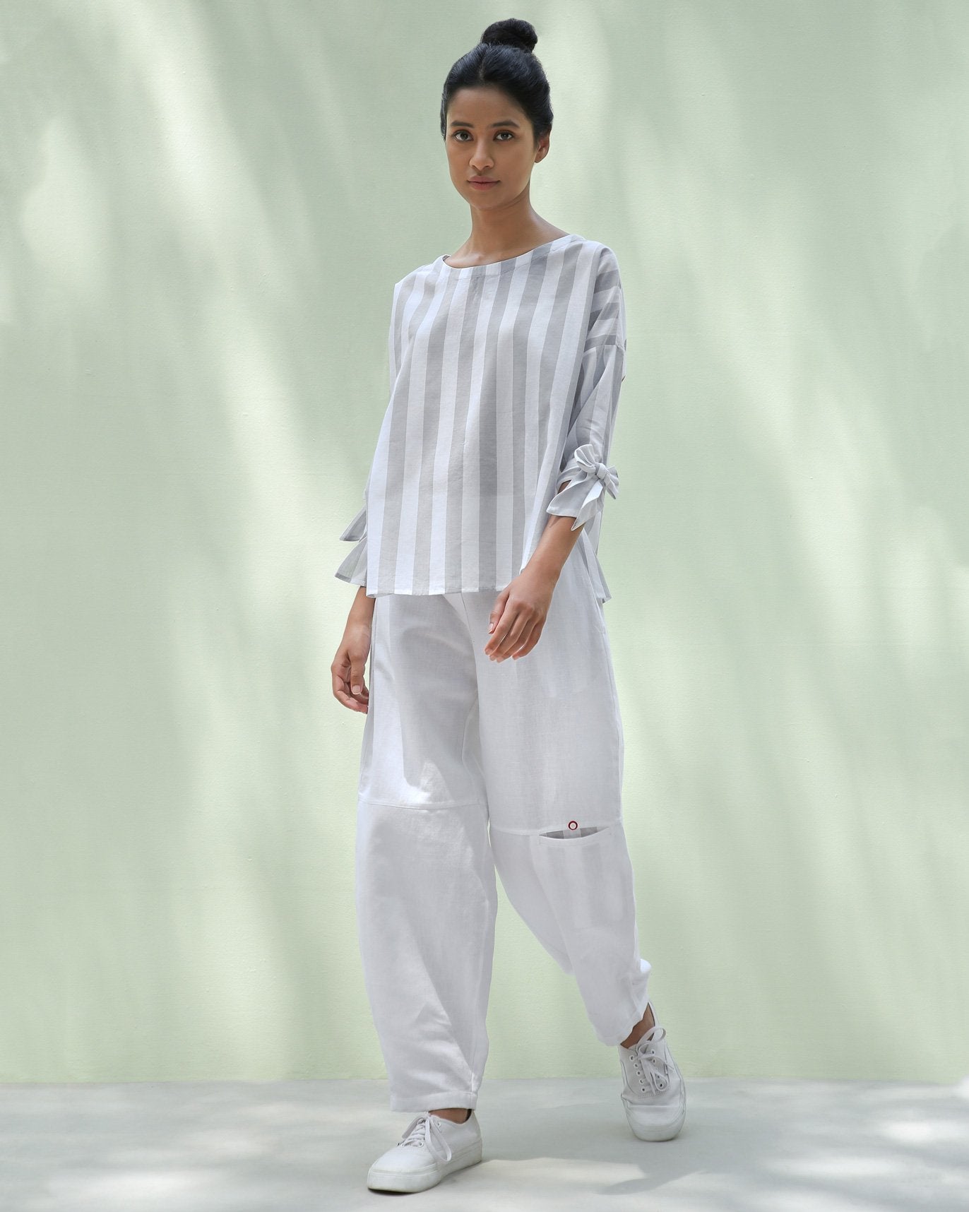 Knee Pocket Pants - White & Grey