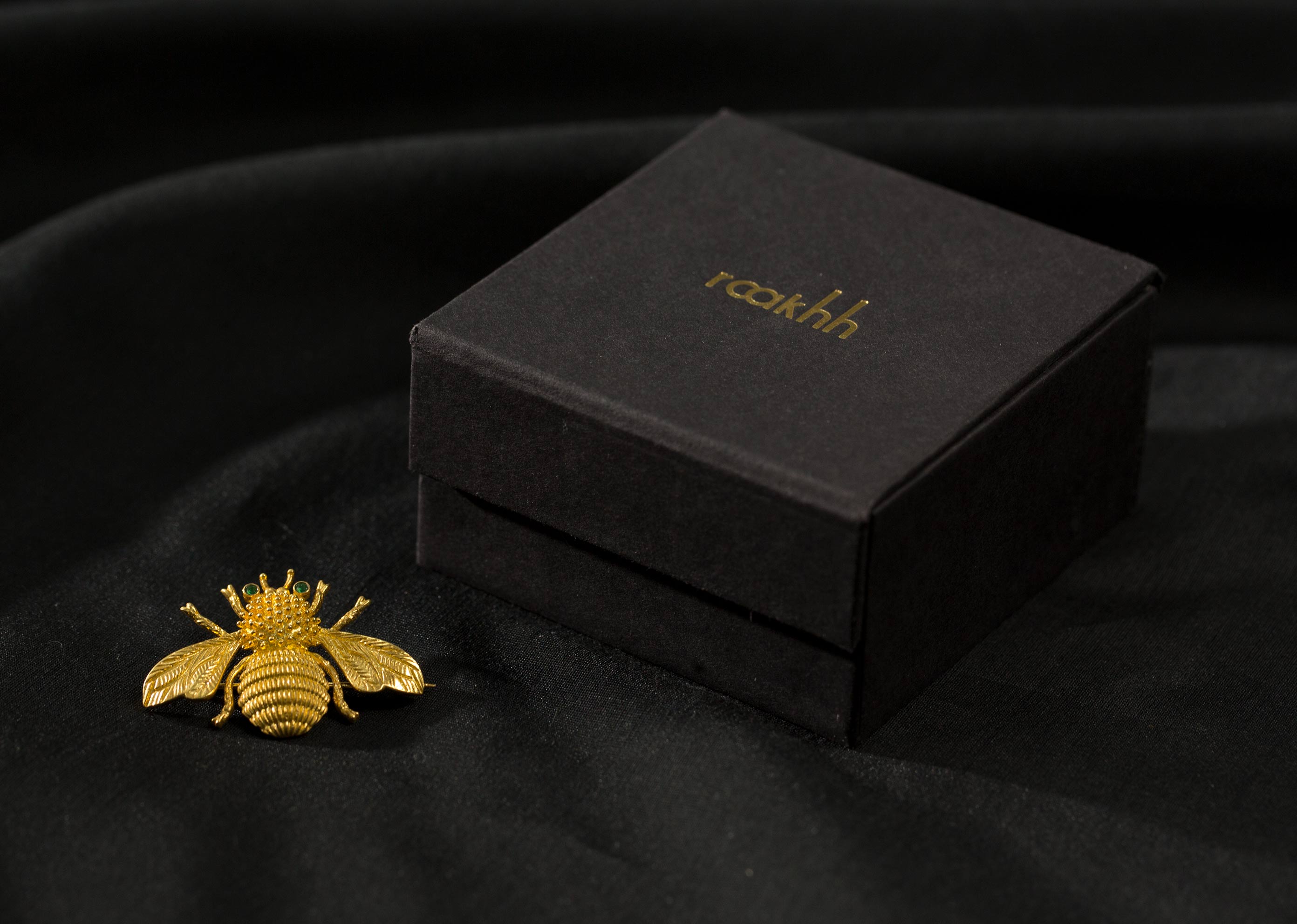 Bee Brooch - Gold