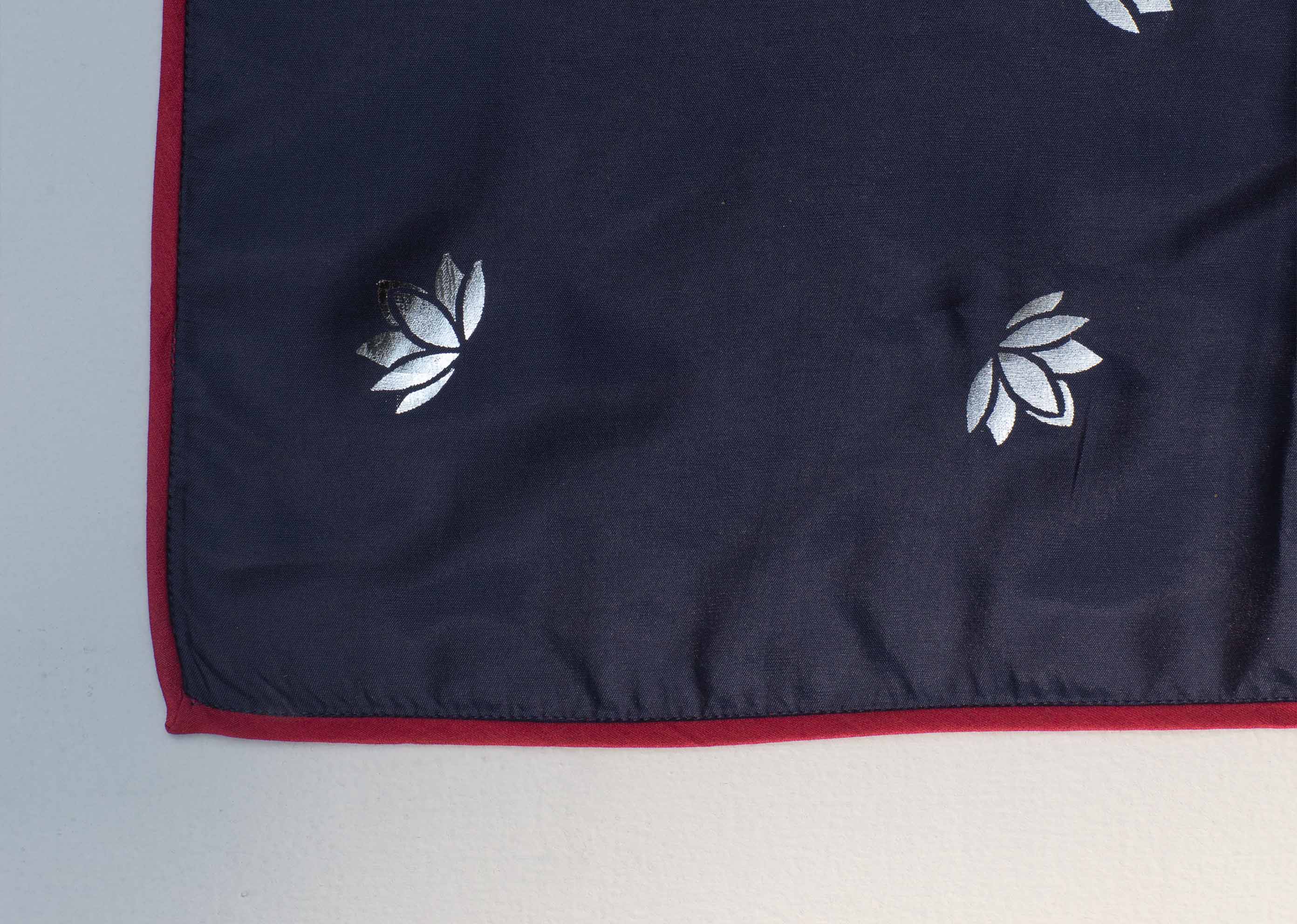 Lotus Scarf