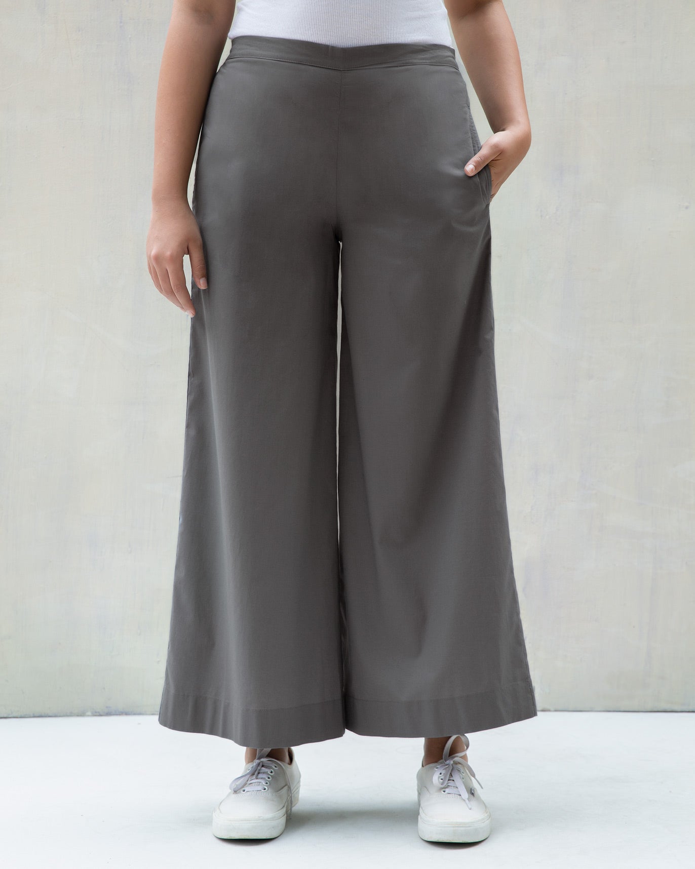 Basic Pyjamas - Charcoal