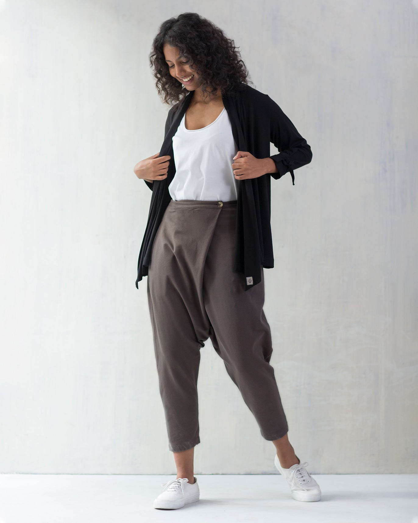 Dorimo Short Overlay - Black