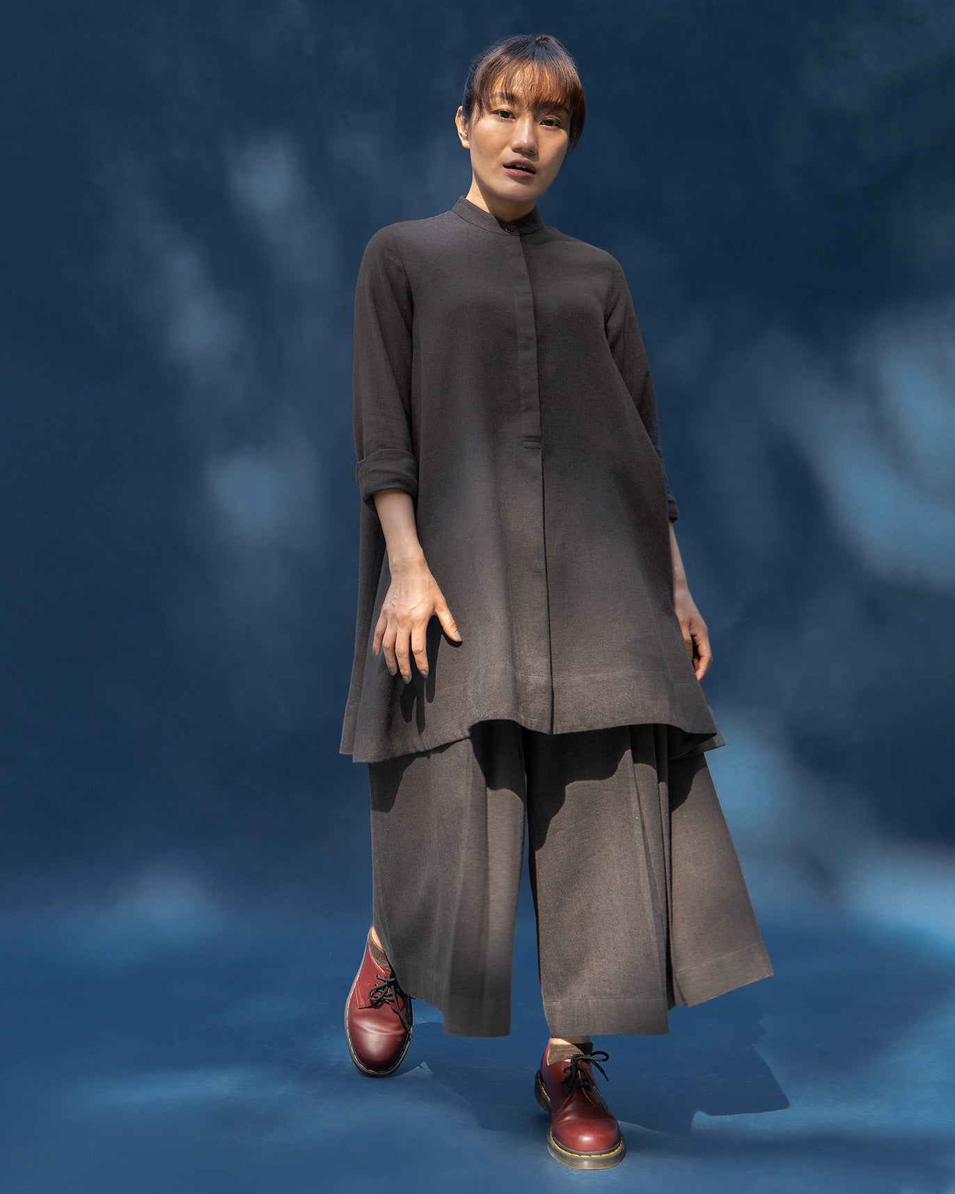Back Gathered Top - Charcoal