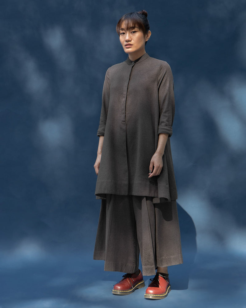 Back Gathered Top - Charcoal
