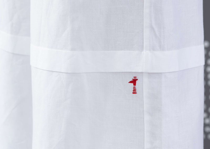 Knee Pleat Pants - White
