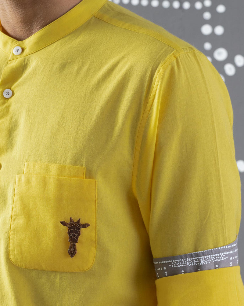 Giraffe Magnet Brooch
