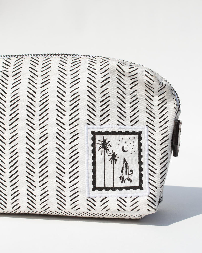 Musafir Make-up Pouch - White