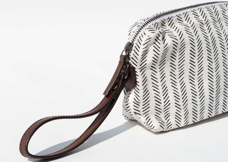 Musafir Make-up Pouch - White
