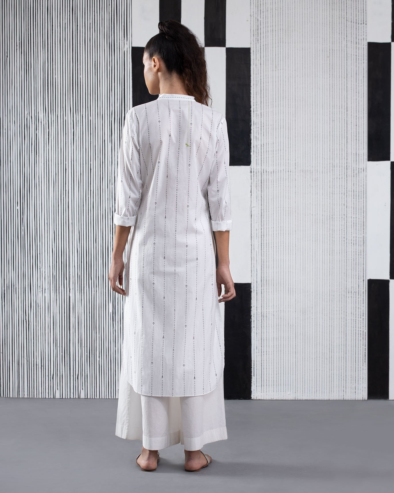Musafir Long Length Kurta - White