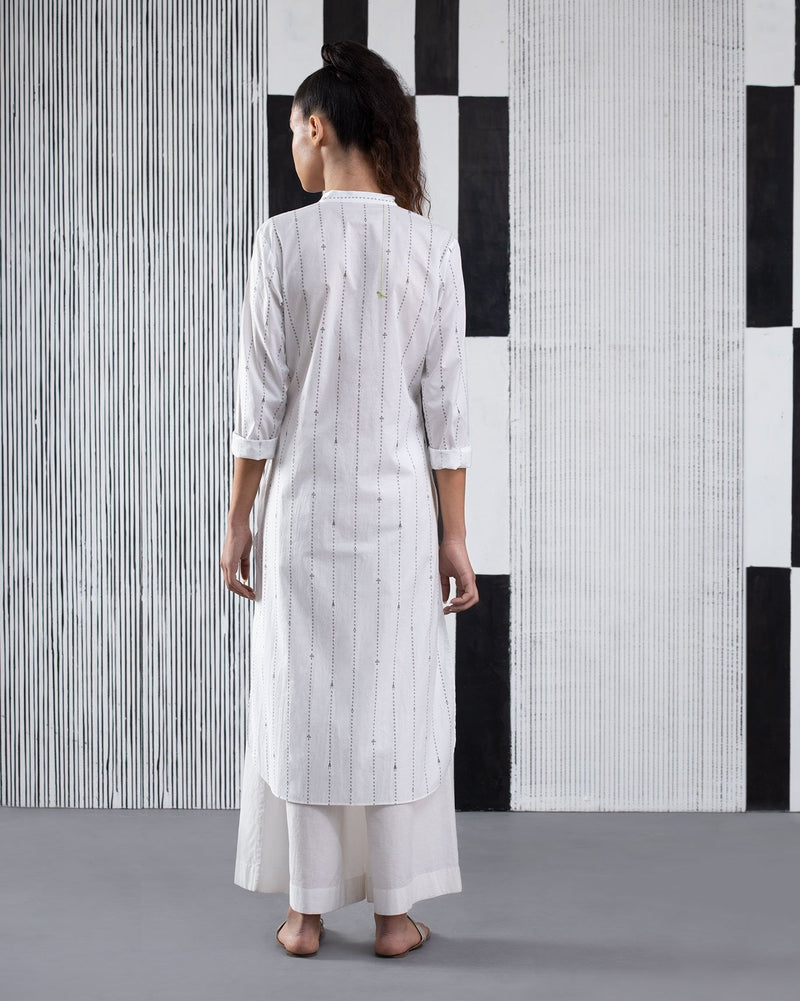Musafir Long Length Kurta - White