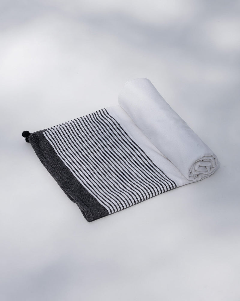 Infinity Stripe Towel - White & Black
