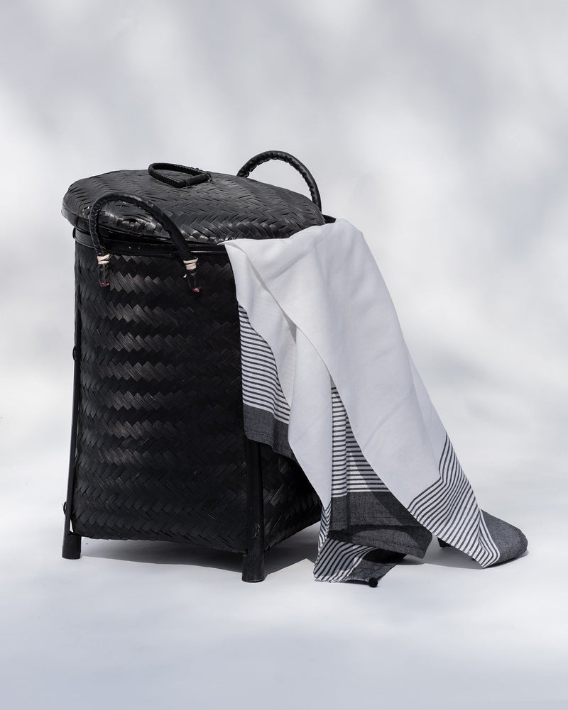Infinity Stripe Towel - White & Black