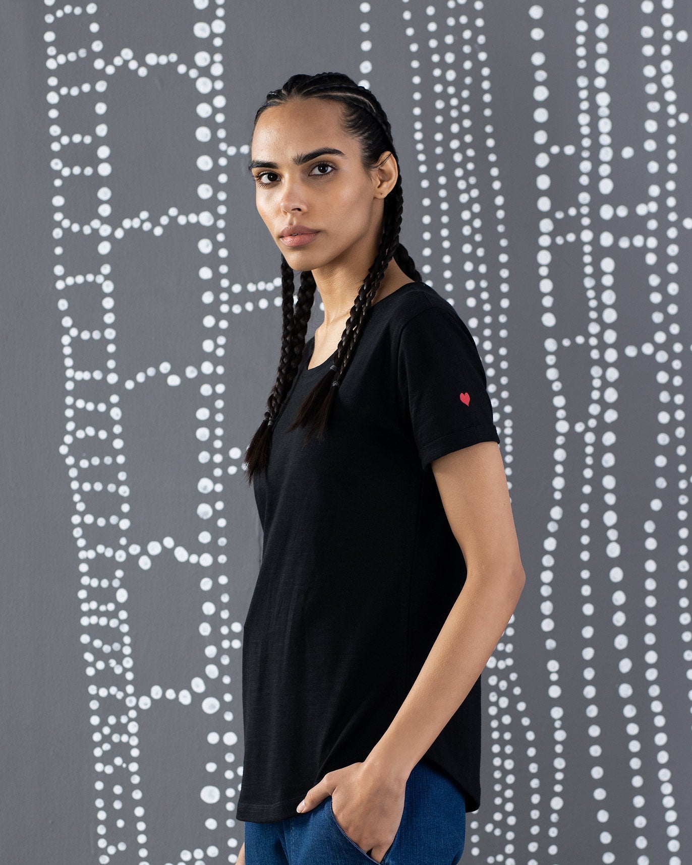 POCKET Basic T-Shirt - Black