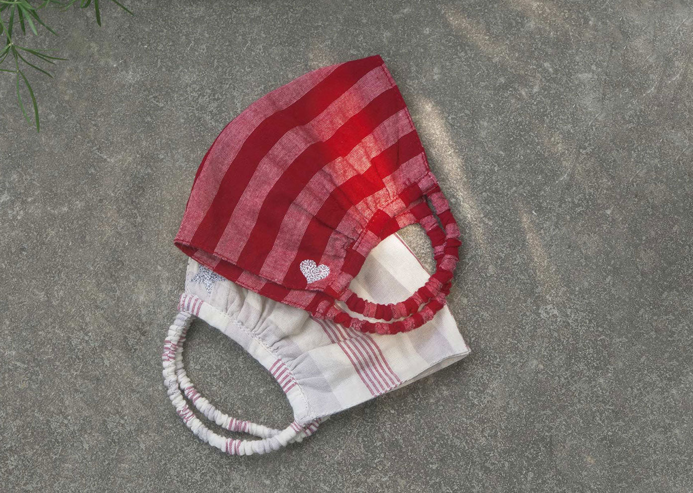 Little Stripey Mask Set - Red & Grey