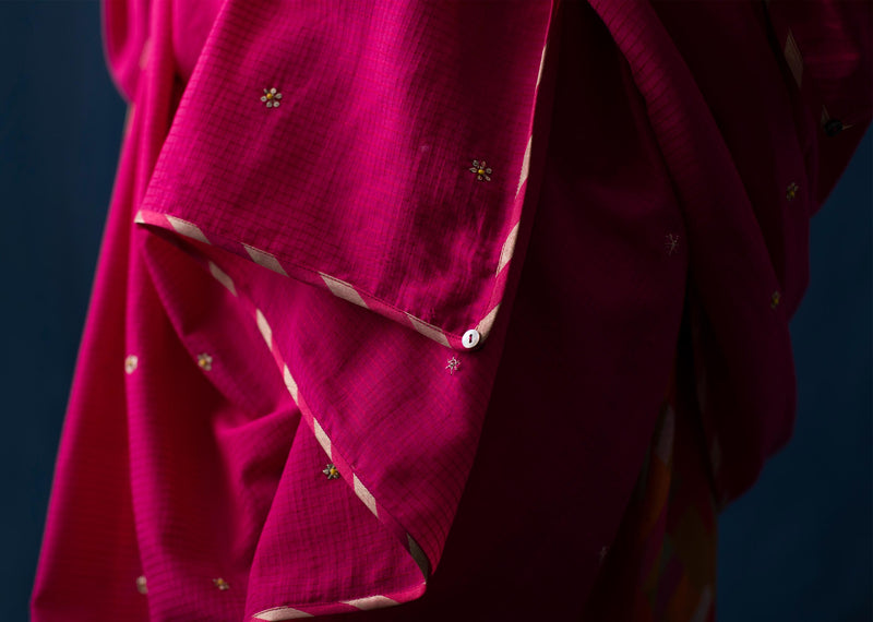Novaya Dupatta - Fuschia & Gold