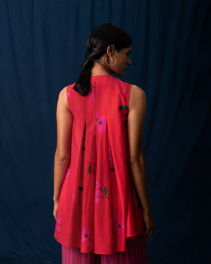 Pleated Flare Top - Red