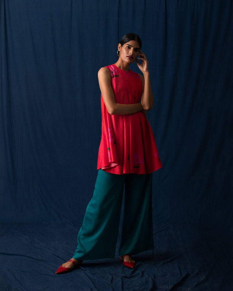 Pleated Flare Top - Red